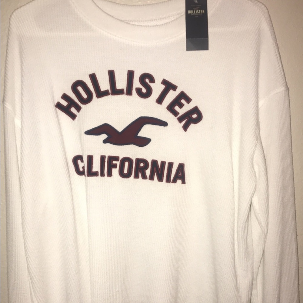 Hollister sweater